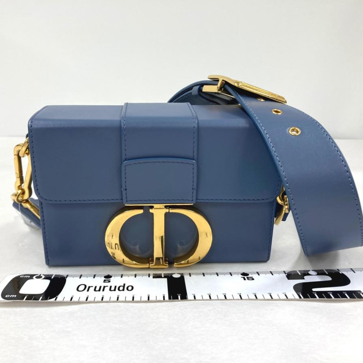 モンテーニュ ショルダーバッグ
